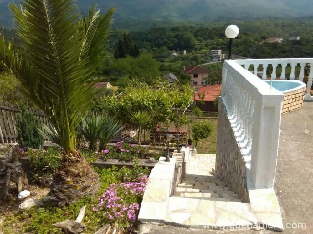 Holiday Home Bratica ウルツィニ エクステリア 写真